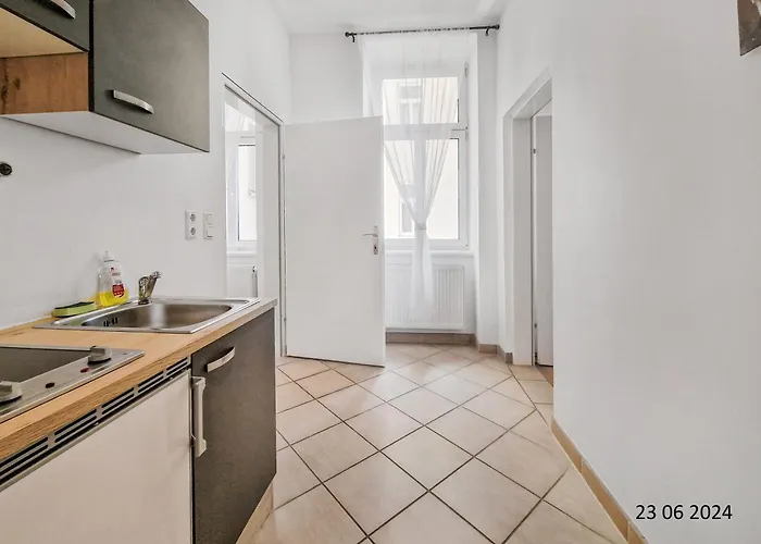 Appartement Elegant Three-bedroom *