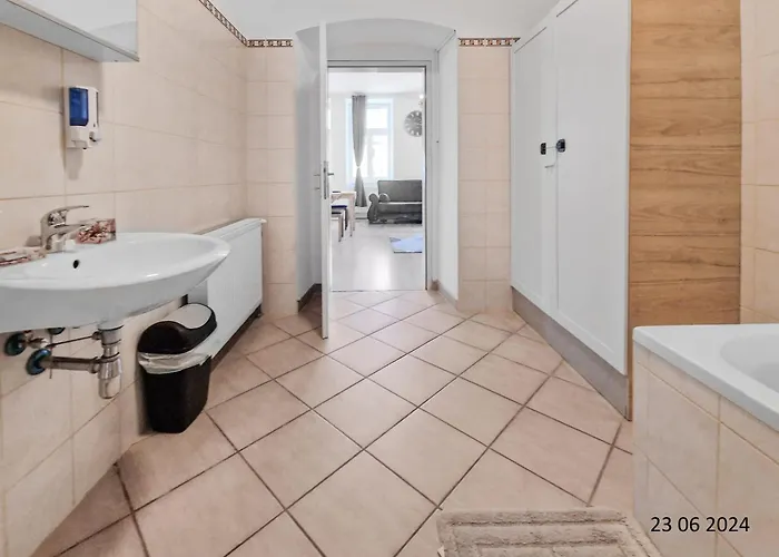 Appartement Elegant Three-bedroom