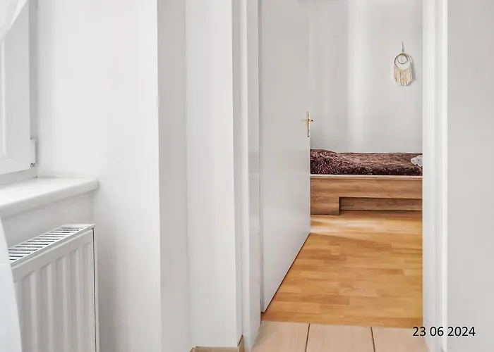Elegant Three-bedroom Vienne