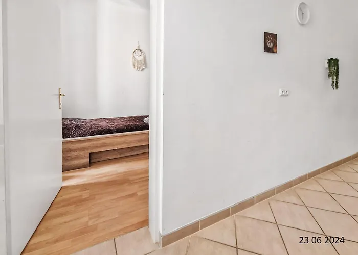Appartement Elegant Three-bedroom
