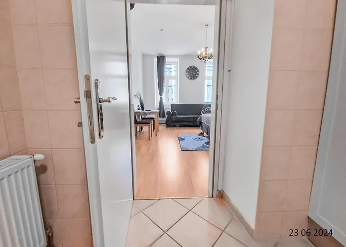 Appartement Elegant Three-bedroom Vienne