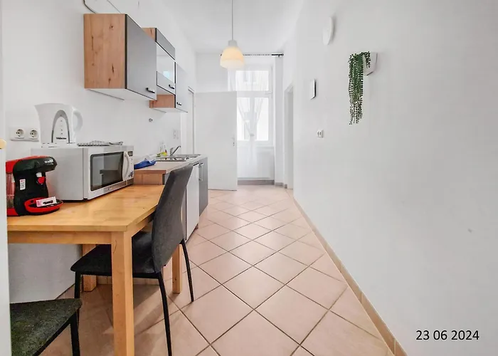Elegant Three-bedroom