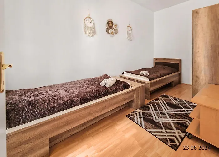Appartement Elegant Three-bedroom